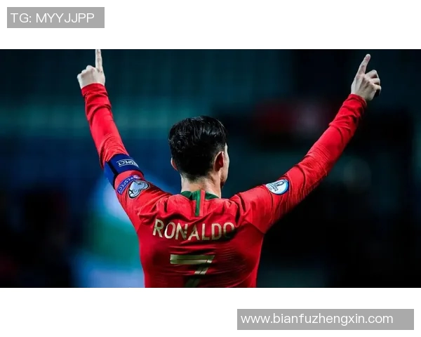 足球十号的传奇之路：从绿茵场的梦想到世界舞台的辉煌